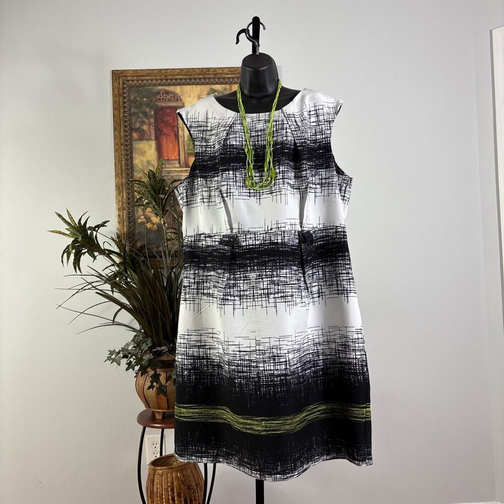 Emma & Michele Sheath Dress Women 18W White Black Stripe Sleeveless MISSING BELT